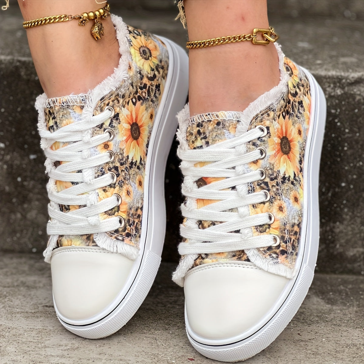 Sunflower Print Canvas Shoes, Casual Outdoor Low Tops